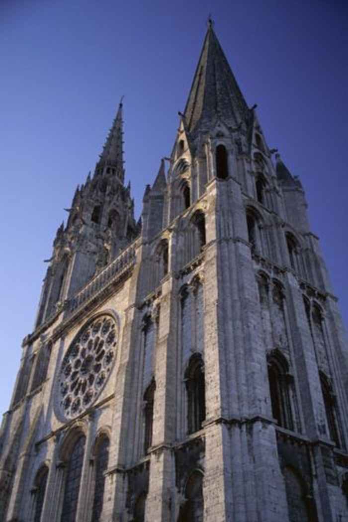 norman-fosters-top-9-buildings-9 (1)